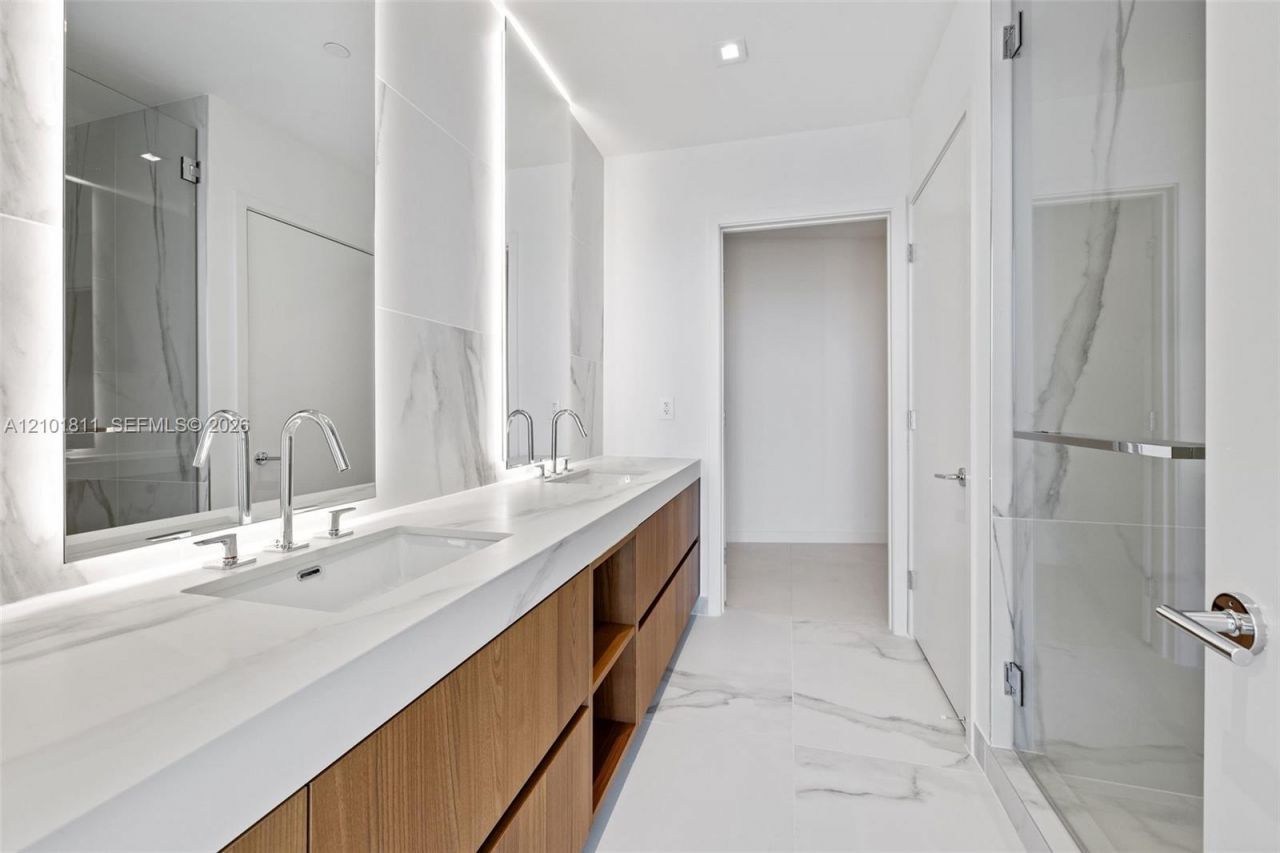 1400 Biscayne Blvd , Unit 3601, Miami, FL 33132 Photo