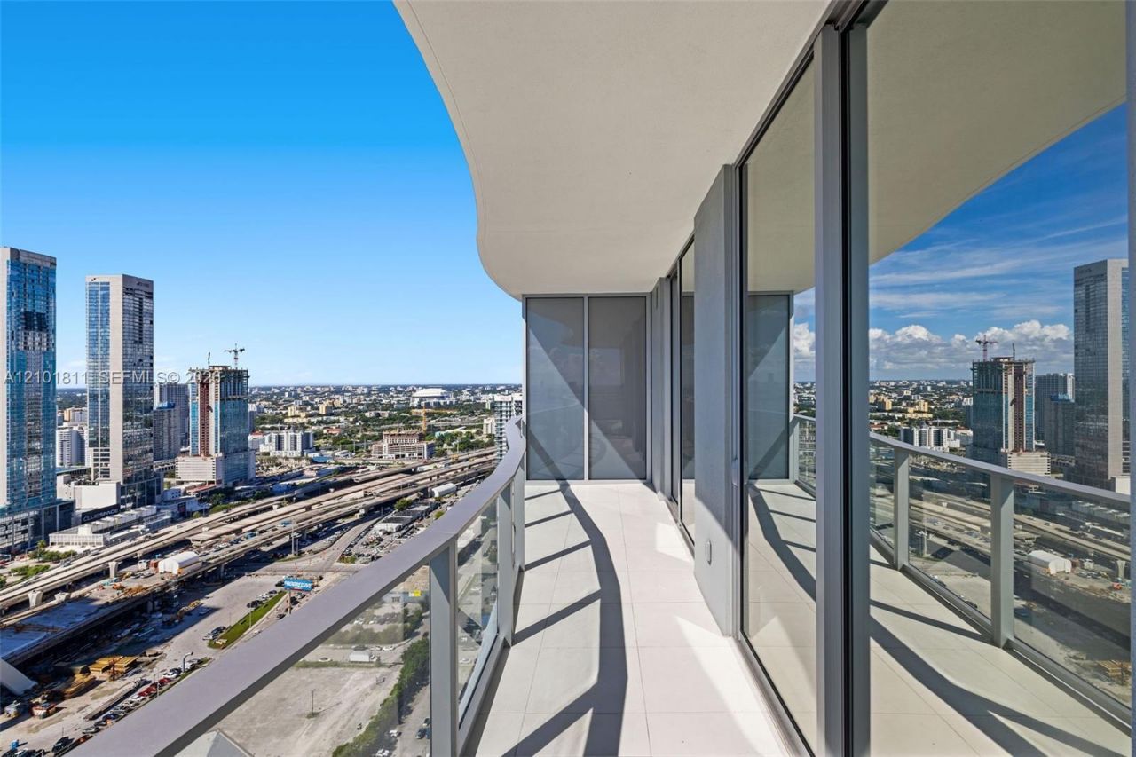 1400 Biscayne Blvd , Unit 3601, Miami, FL 33132 Photo