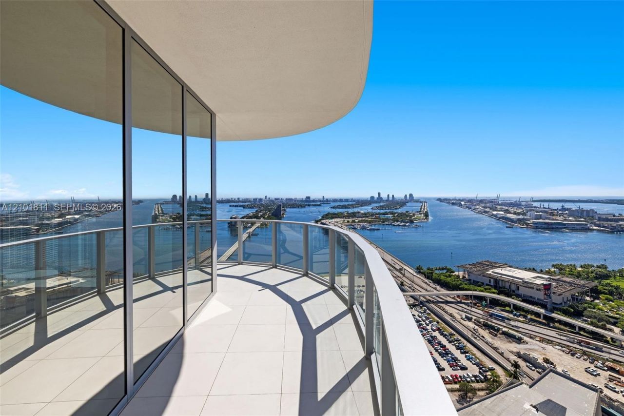 1400 Biscayne Blvd , Unit 3601, Miami, FL 33132 Photo