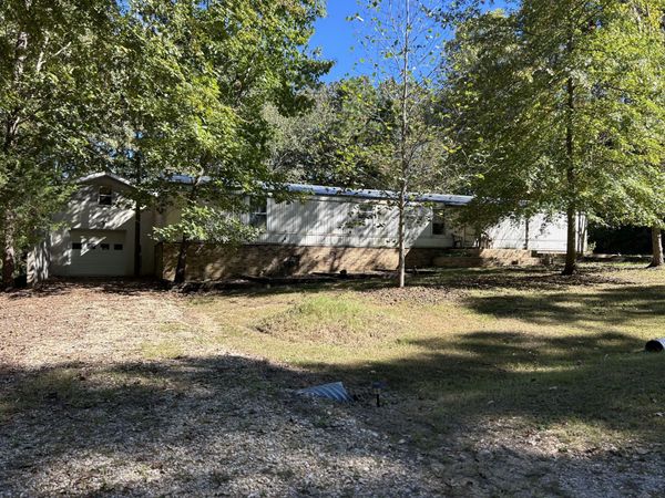 22 Red Oak Cir , Big Sandy, TN 38221