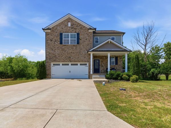 304 Twelve Oaks Ln, Lebanon, TN 37087
