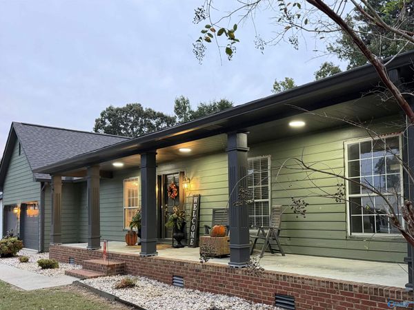 1807 Apache Drive, Albertville, AL 35950