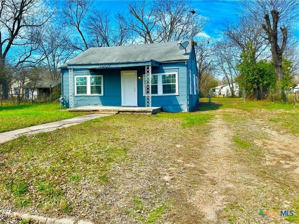 1007 Capps Street , Marlin, TX 76661