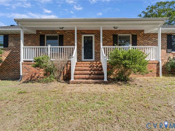 500 Parr Drive, Tappahannock, VA 22560