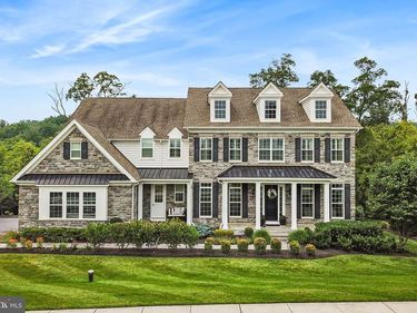 2 SARUM FORGE WAY, GLEN MILLS, PA 19342