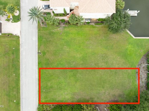 235 YACHT HARBOR Drive, Palm Coast, FL 32137
