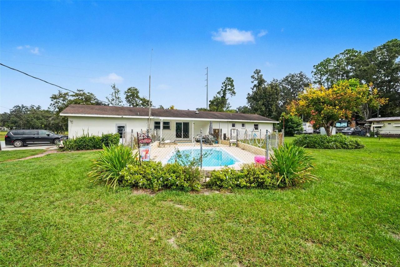 39800 County Road 54, Zephyrhills, FL 33542 Photo
