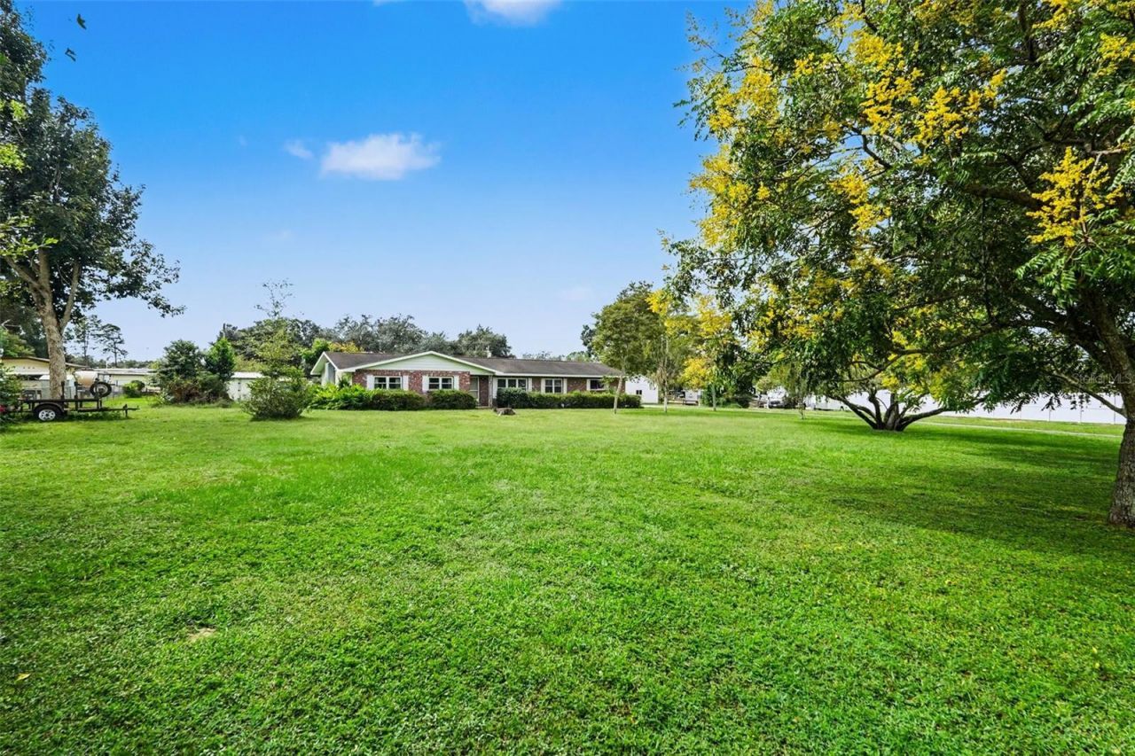 39800 County Road 54, Zephyrhills, FL 33542 Photo