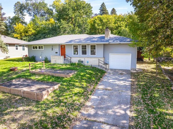 904 N Rosemary Avenue, Fergus Falls, MN 56537