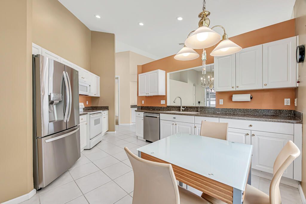 8067 Bellafiore Way, Boynton Beach, FL 33472 Photo