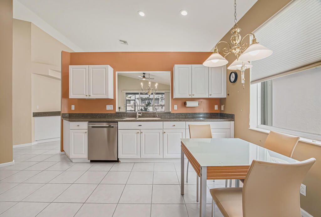 8067 Bellafiore Way, Boynton Beach, FL 33472 Photo
