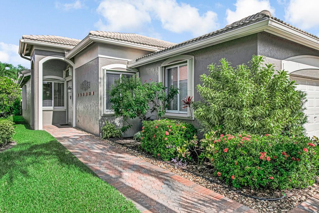8067 Bellafiore Way, Boynton Beach, FL 33472 Photo
