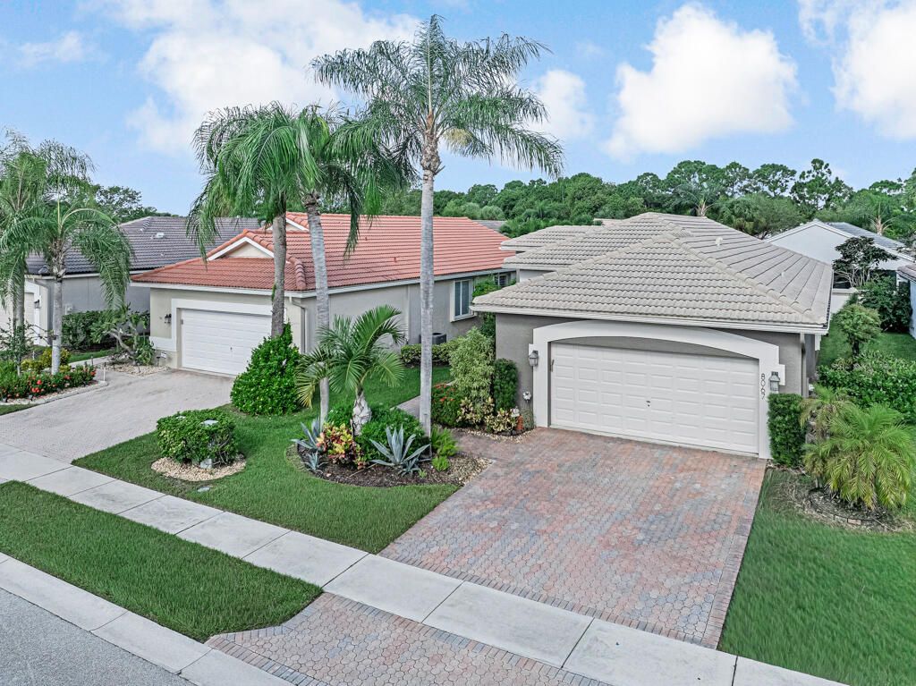 8067 Bellafiore Way, Boynton Beach, FL 33472 Photo