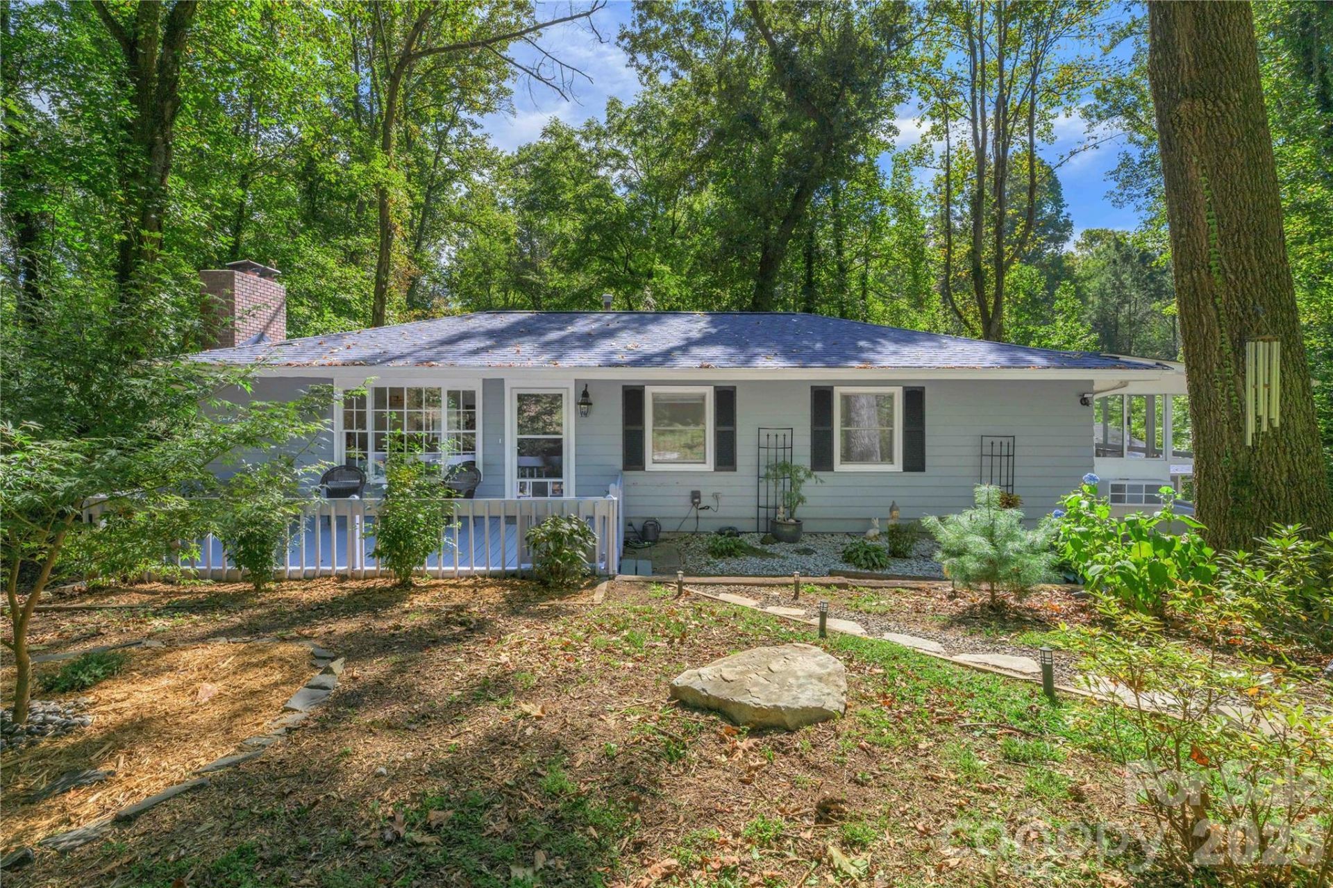 19 Springwood Drive , Asheville, NC 28805 Main Photo