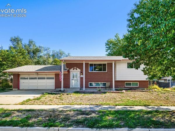 1367 Mears Drive, Colorado Springs, CO 80915