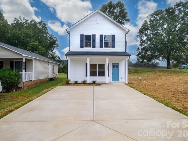 902 W Alabama Avenue , Bessemer City, NC 28016