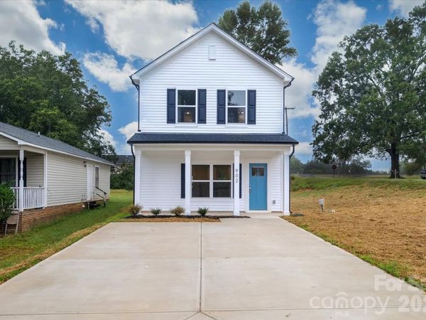 902 W Alabama Avenue , Bessemer City, NC 28016