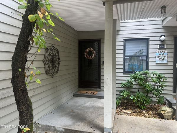 145 Moytoy Rd, Crab Orchard, TN 37723