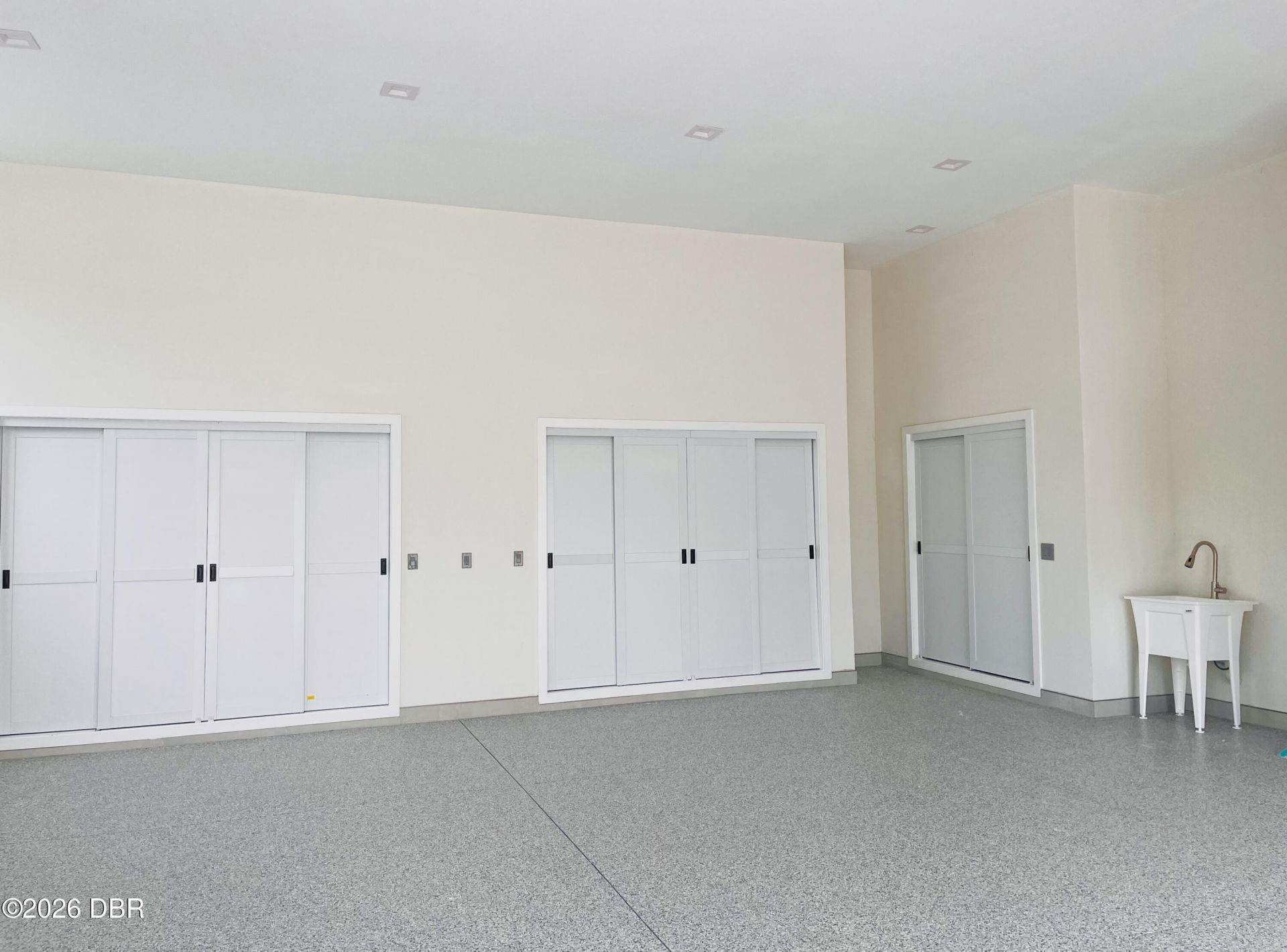 2115 N Halifax Avenue, Daytona Beach, FL 32118 Photo