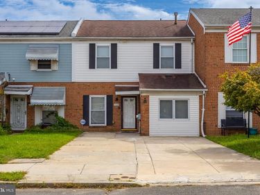 8408 LYONS PLACE, PHILADELPHIA, PA 19153