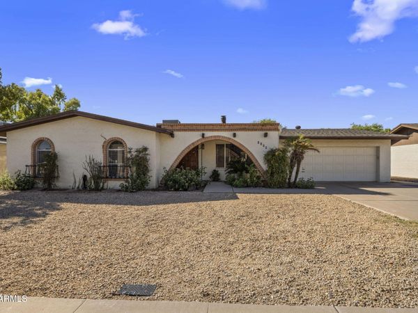 1139 E SESAME Street, Tempe, AZ 85283