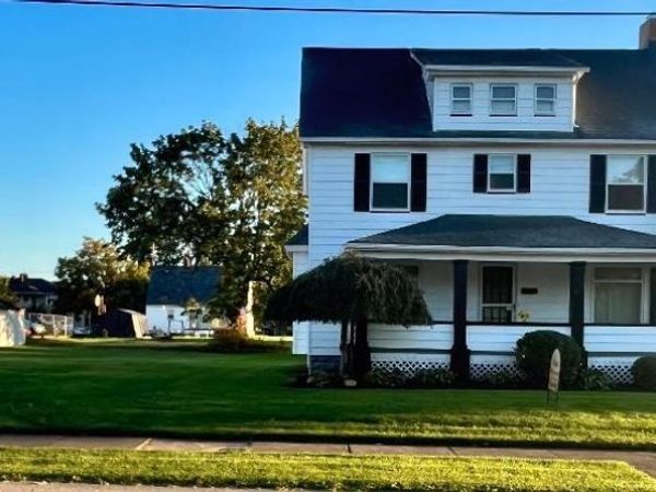 123 E Prospect Street , Girard, OH 44420
