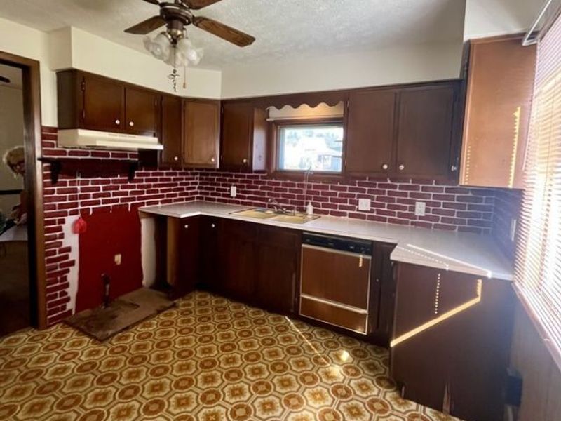 123 E Prospect Street, Girard, OH 44420 Photo 18