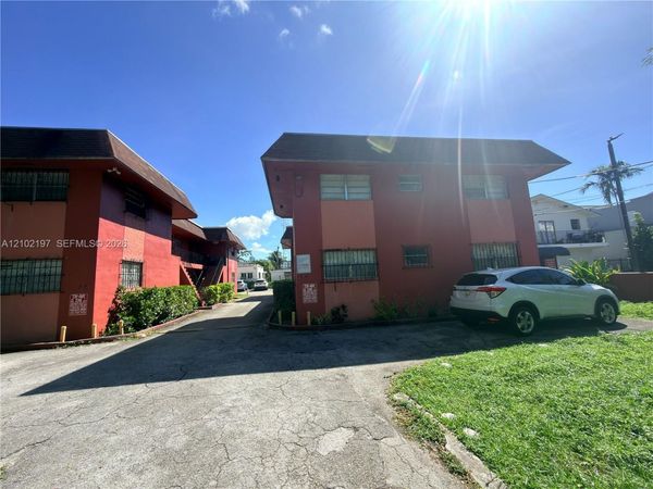 747 NW 13th Ave , Unit 2, Miami, FL 33125