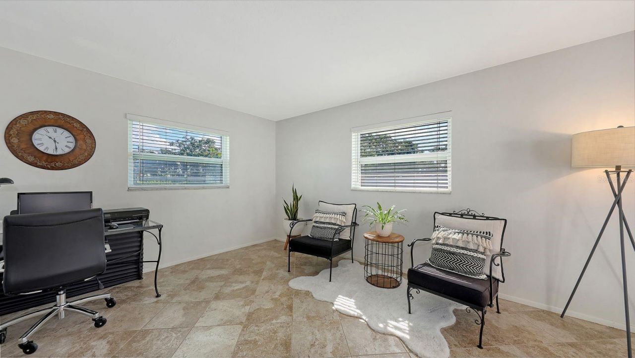 6717 Roxbury Drive , Sarasota, FL 34231 Photo
