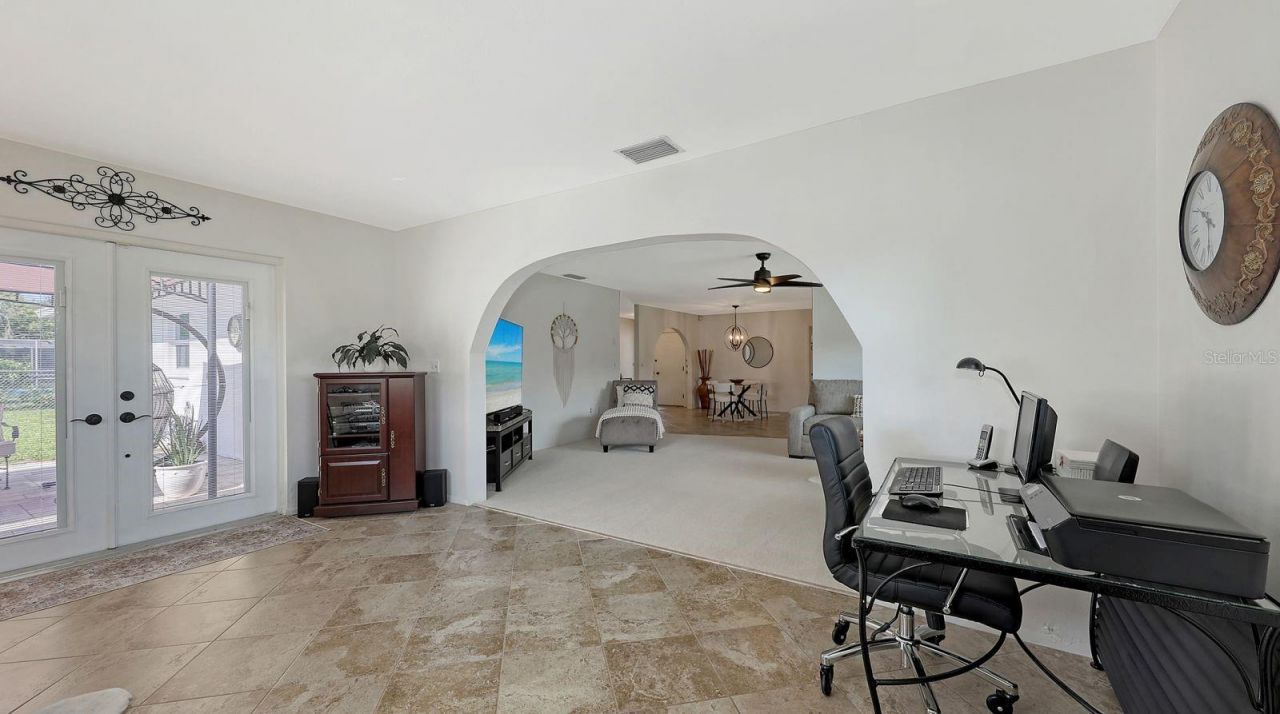 6717 Roxbury Drive , Sarasota, FL 34231 Photo