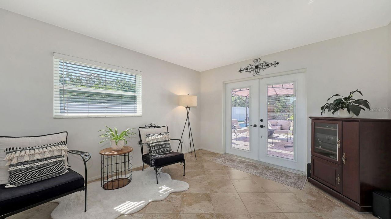 6717 Roxbury Drive , Sarasota, FL 34231 Photo
