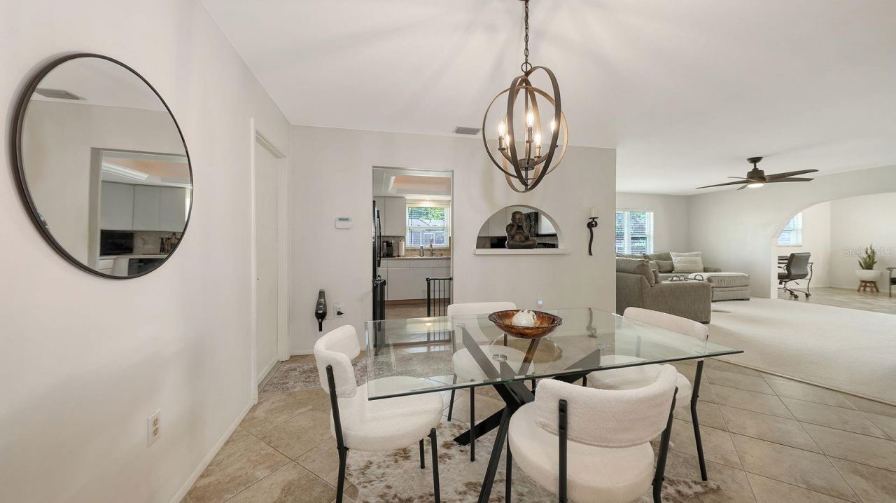 6717 Roxbury Drive , Sarasota, FL 34231 Photo