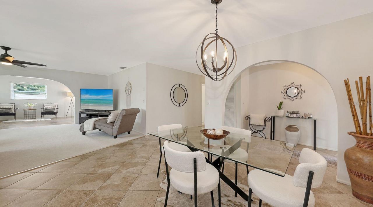6717 Roxbury Drive , Sarasota, FL 34231 Photo