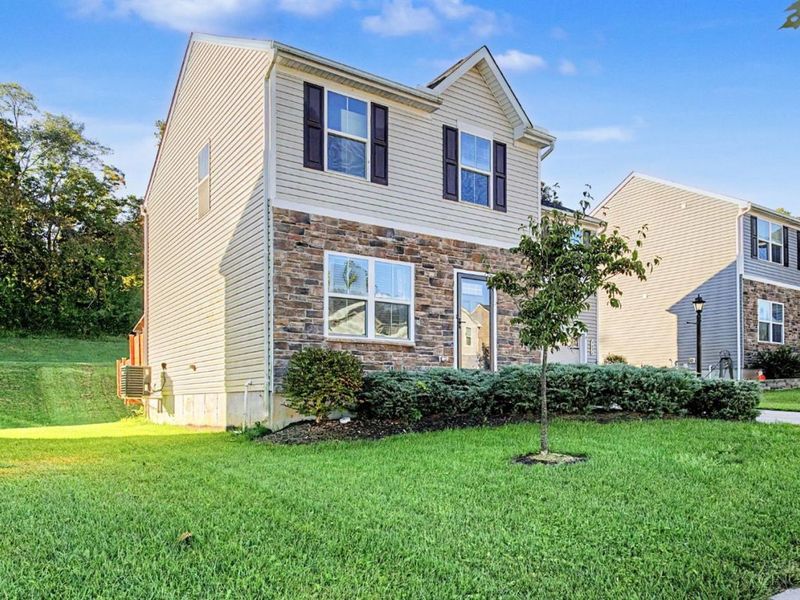 4686 Jessica Suzanne Drive, Morrow, OH 45152 Photo 2