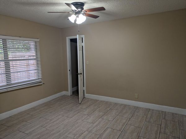 3502 Riverside Drive, Coral Springs, FL 33065
