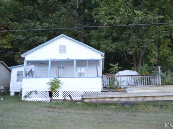738 Broadway N, Kampsville, IL 62053