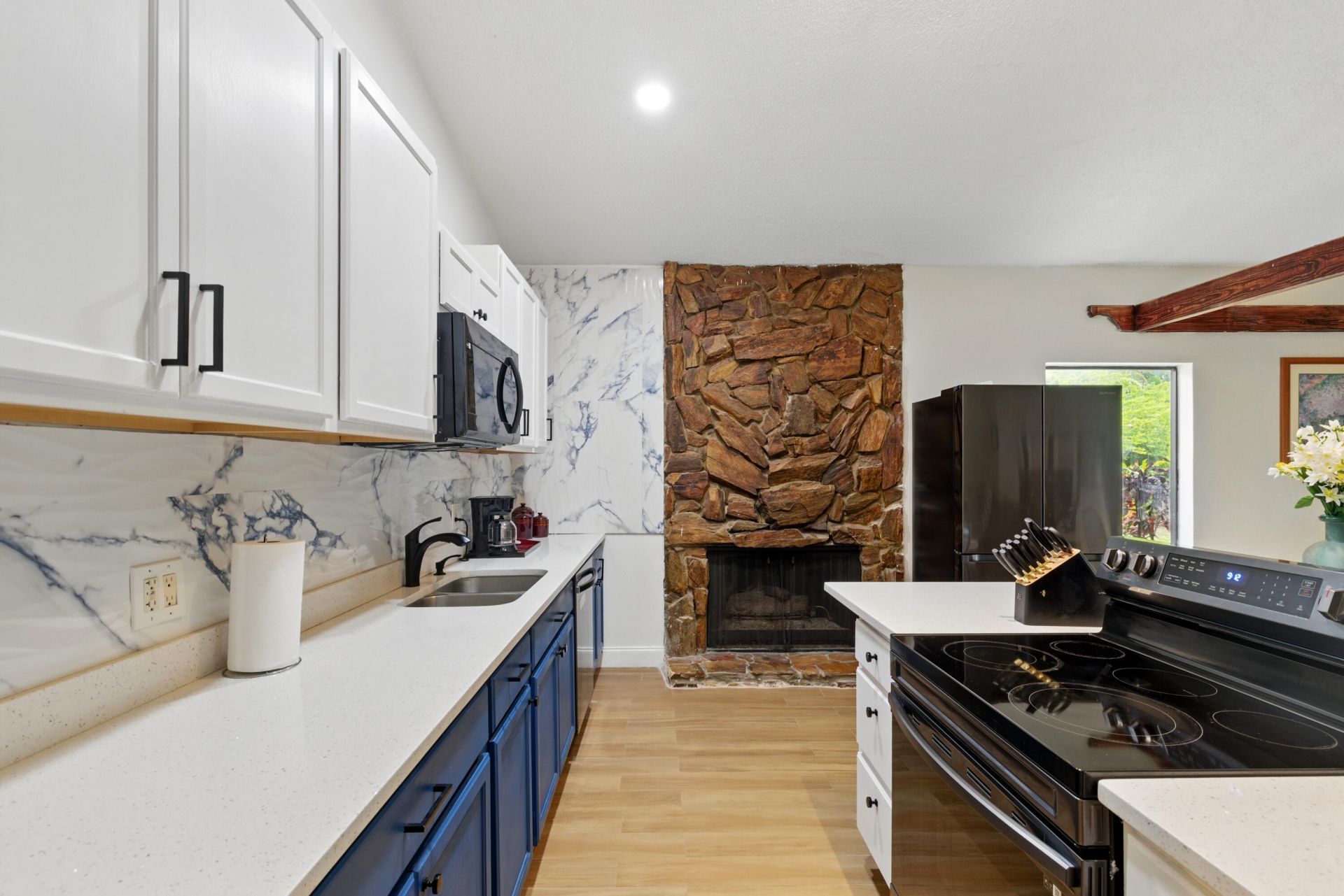 16319 E Burns Drive E, Unit A, The Acreage, FL 33470 Photo