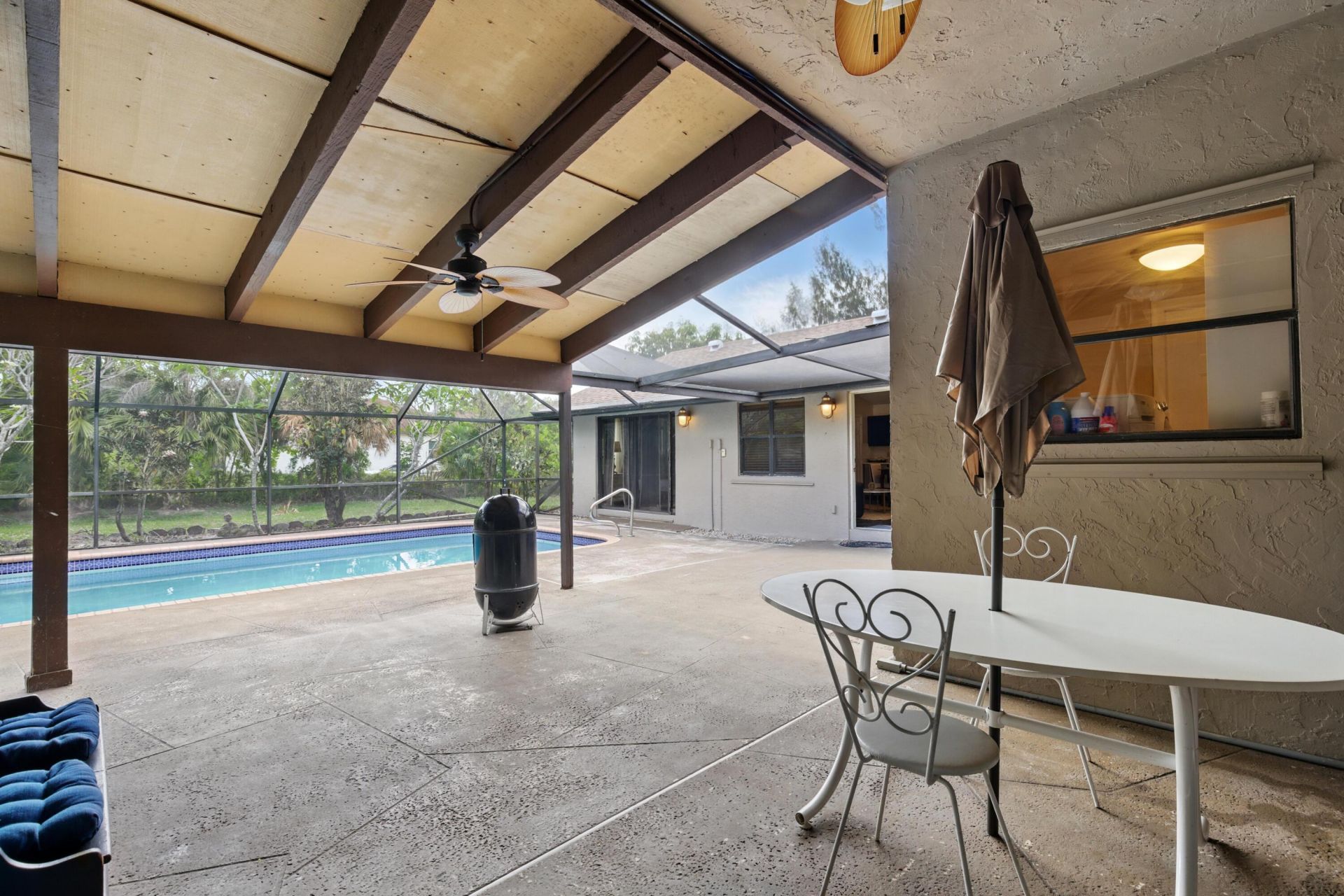 16319 E Burns Drive E, Unit A, The Acreage, FL 33470 Photo
