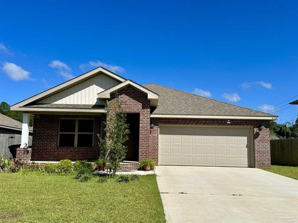 6308 Berenice Cir, Pensacola, FL 32526