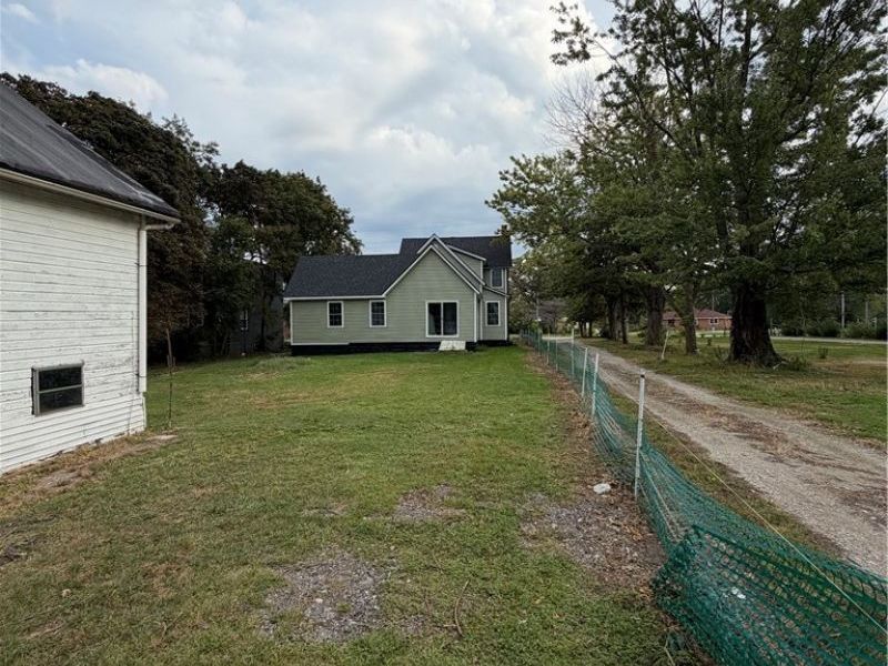 2912 W Erie Avenue, Lorain, OH 44053 Photo 3