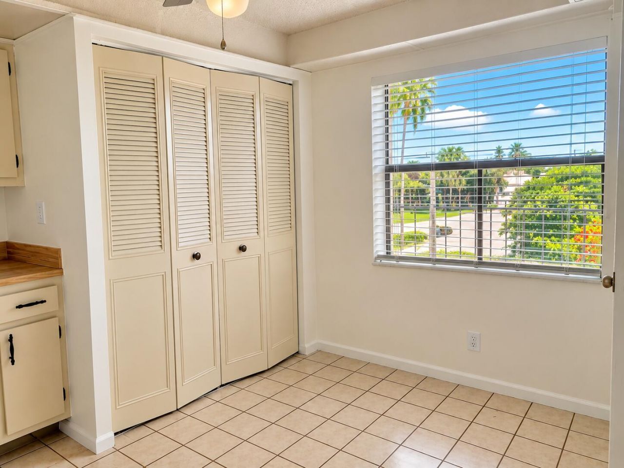 357 N Rock Island Road, Unit 407, Margate, FL 33063 Photo