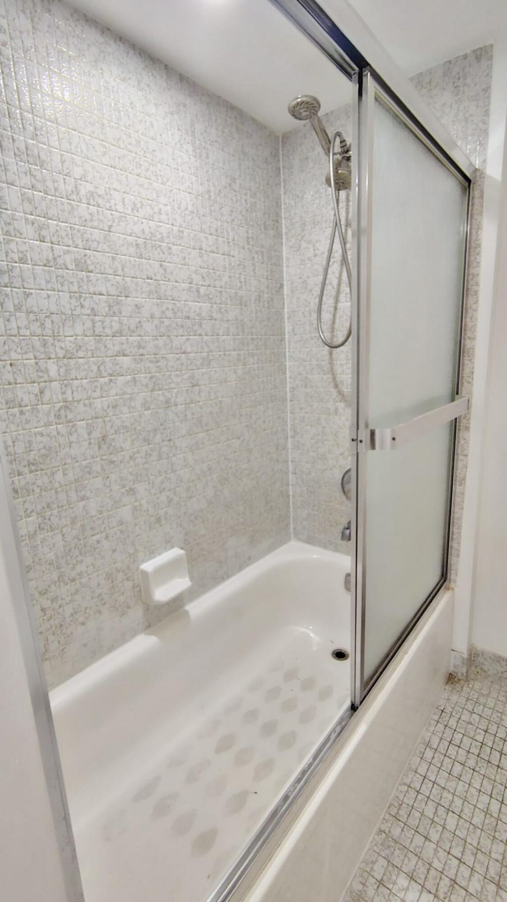 210 174th Street, Unit 808, Sunny Isles Beach, FL 33160 Photo