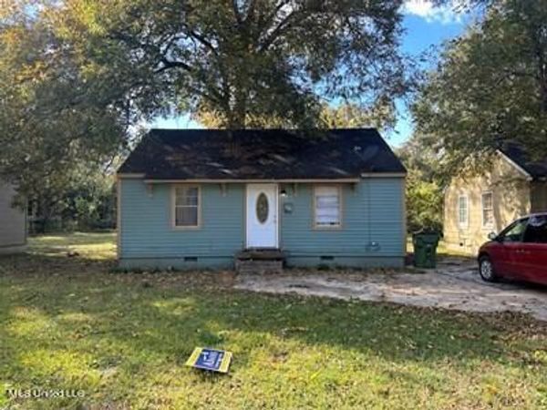 408 Kinney Street, Greenwood, MS 38930