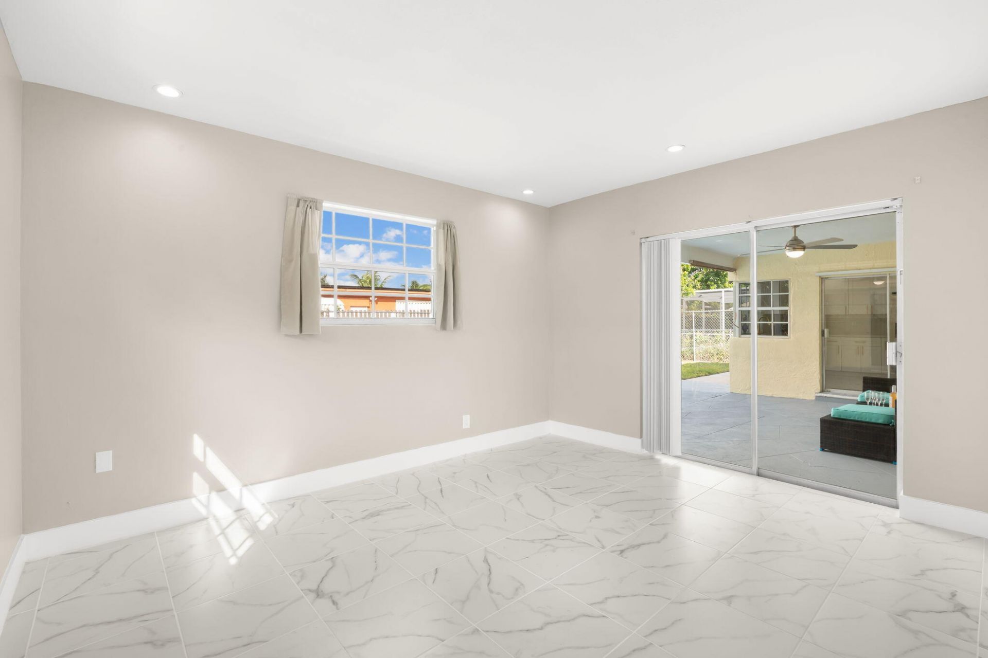 3921 NW 35th Terrace, Lauderdale Lakes, FL 33309 Photo