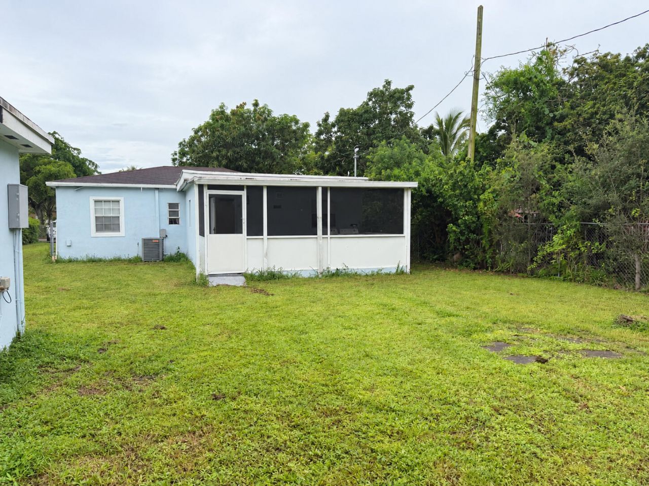 925 NW 121st Street, North Miami, FL 33168 Photo