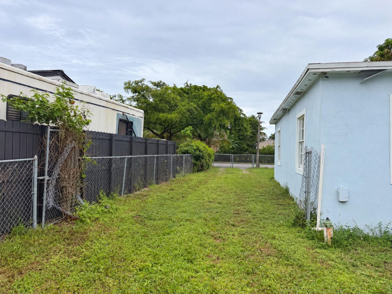 925 NW 121st Street, North Miami, FL 33168 Photo