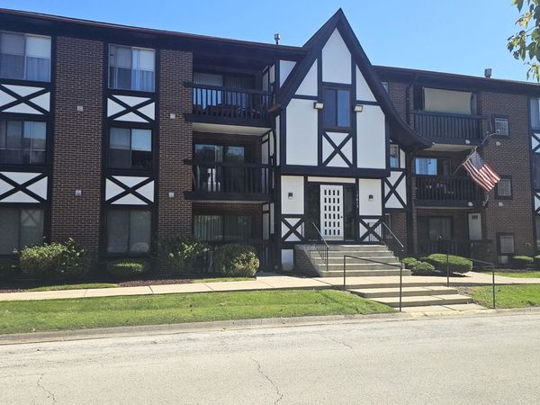 13615 LAMON Avenue , Unit 510, Crestwood, IL 60418