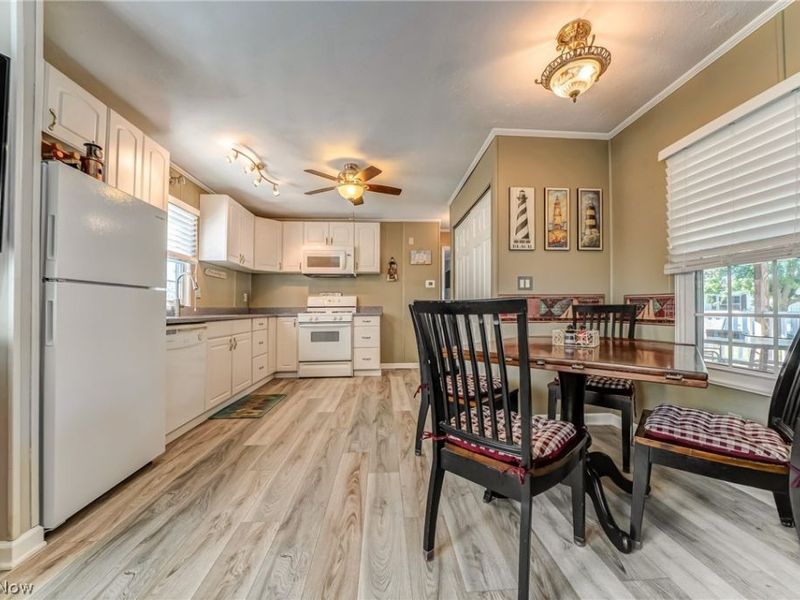 36 E Bass Circle, Lakeside Marblehead, OH 43440 Photo 11