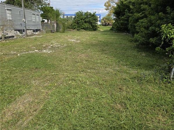 5620 VAN DOREN AVENUE , NEW PORT RICHEY, FL 34652