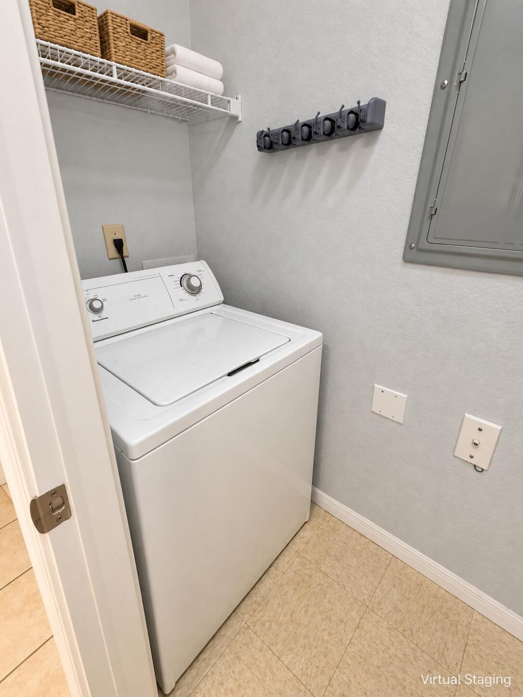 110 SW Peacock Boulevard, Unit 6-204, Port Saint Lucie, FL 34986 Photo